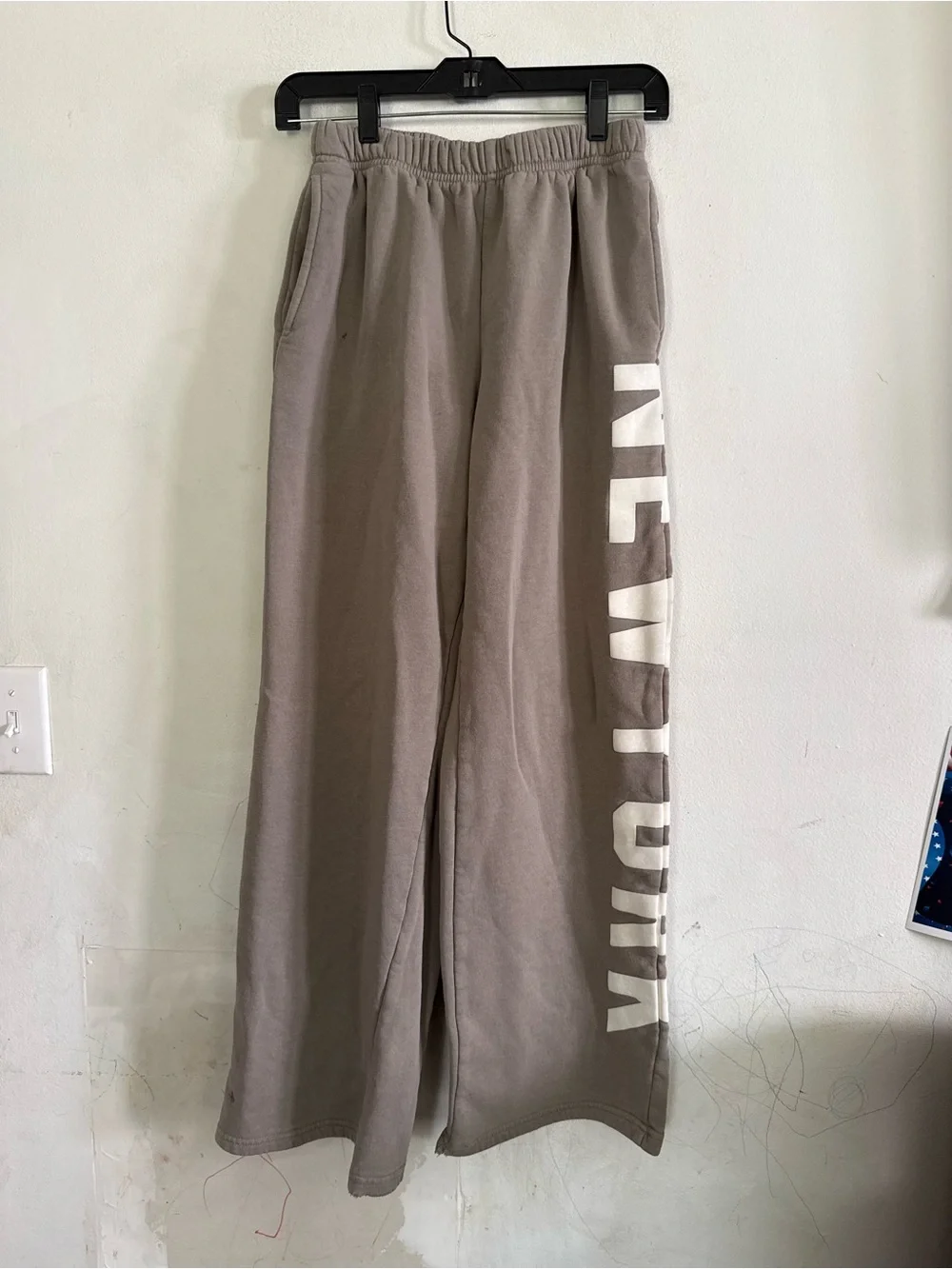 Originals New York Womens Pull On Sweatpants, Pockets, Size Medium